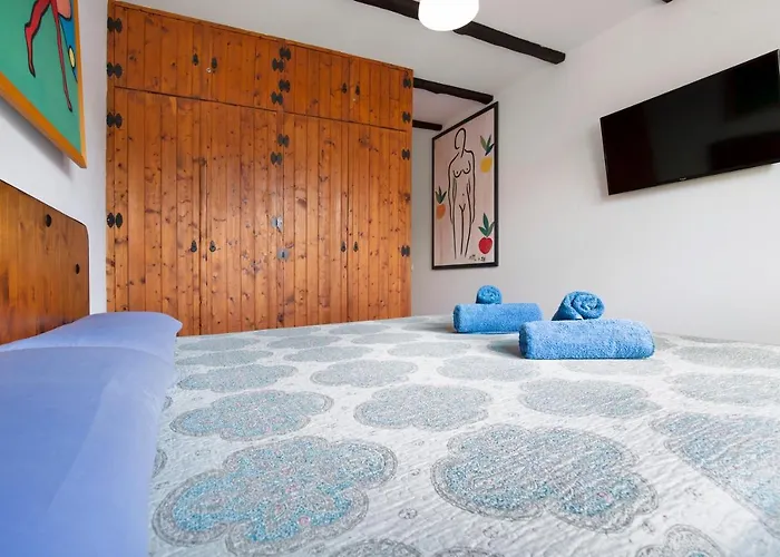 Casitas 28 *