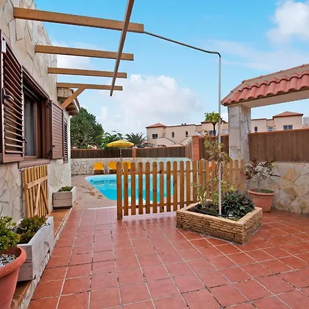 בית נופש Casitas 28 *